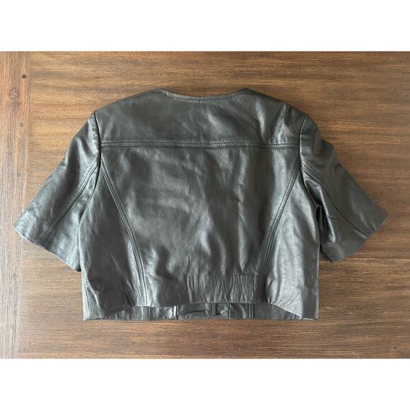 Lamarque Cropped Black Leather Jacket - Picture 13 of 14